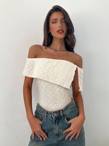 Aloruh Nova Moda Feminina Primavera/Verão Texturizada Ombro de Fora Assimétrica Macacão Plissado, Branco, Damasco, Cor Sólida, Confortável, Elegante Versátil para o Dia a Dia Romântico - Damasco - Visão 2