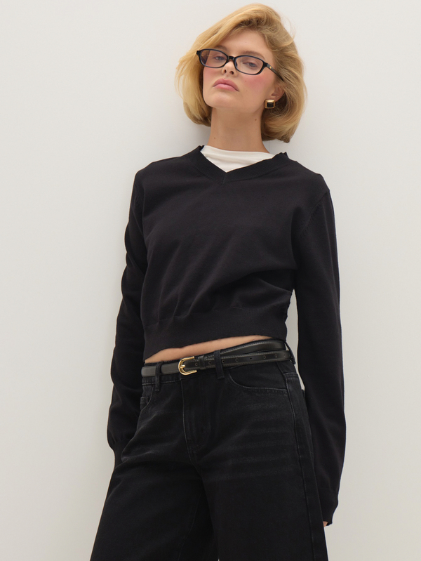 MUSEYN Black Knit High V Neckline Long Sleeve Mid Waist Jumper Cosy Textured Everyday Casual Fall