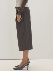 MUSEYN Celana Kulot Berlipit Tenun Warna Abu-abu Gelap - Dark Grey - View 3