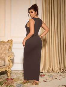 Cravure Plus Size Elegant Solid Color Sleeveless Fitted Dress, Suitable For Commuting - Brown - View 2