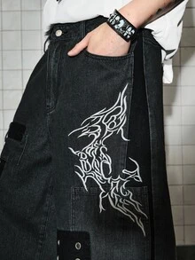 ROMWE MEN Street Life 男士深色哥德風玉米圖案休閒牛仔短褲 - 彩色 - 查看 2