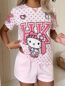CovetEZ HELLO KITTY AND FRIENDS | SHEIN 休閒極簡圓領短袖寬鬆女款T恤，聯名印花圖案，適合外出、街頭穿搭、機場、時尚、返校、Y2K、派對、海灘度假、假日 - 彩色 - 查看 5