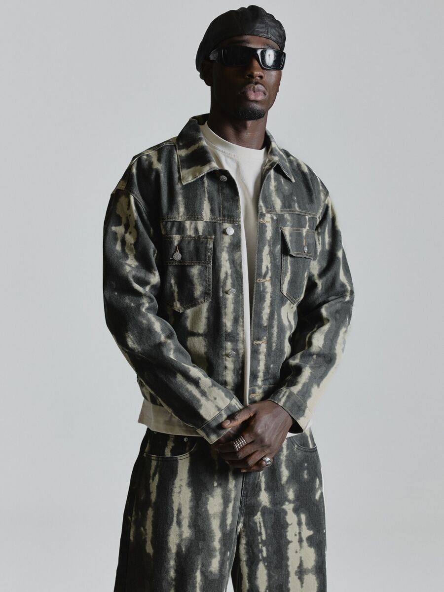 Musero Oversized Drop Shoulder Trucker Jacket In 2 Tone Denim Patch Chest Pockets Slight Cropped Length Co Ord Jacket Only Autum Winter Essentials - Multicolor - View 1