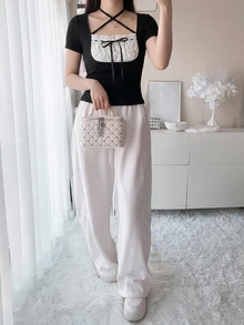 FRIFUL 女款夏季新款純色抽褶綁帶蝴蝶結收腰休閒百搭T恤 - 黑色 - 查看 5