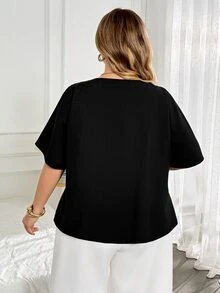 SHEIN CURVE+ 大尺碼休閒正式優雅性感純色蝙蝠袖開襟上衣，2026秋冬 22W - 黑色 - 查看 3