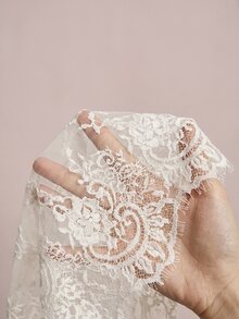 Freevana 大码女式蕾丝贝壳纽扣透视衬衫，宽松优雅休闲衬衫，适合户外、通勤、度假、春夏穿着 - 杏色 - 查看 11