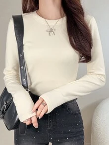 DAZY 女款純色圓領長袖保暖內裡休閒T恤，奶油白色冬季居家可愛上衣 - 米色 - 查看 5