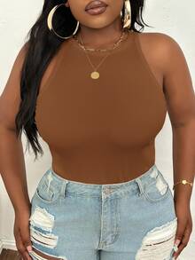 Slaydiva Plus Size Women Casual Basic Fitted Solid Color Round Neck Camisole - Coffee Brown - View 5