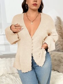 SHEIN Frenchy 大尺碼仿珍珠鈕扣深V領長袖針織外套 冬季秋季休閒款 - 杏色 - 查看 4