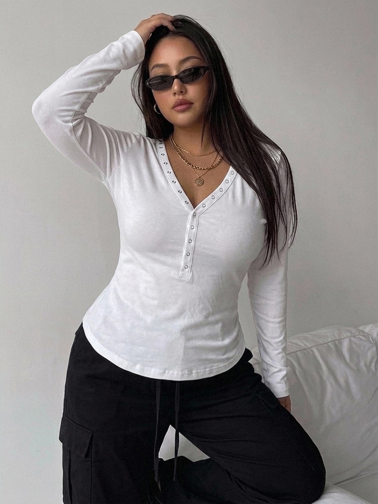 Dazy Plus Solid Color Fitted Long Sleeve Deep V-Neck Studded Decor Casual Sexy Streetwear Spring Autumn Pullover Base Layer T-Shirt Vacation - White - View 5