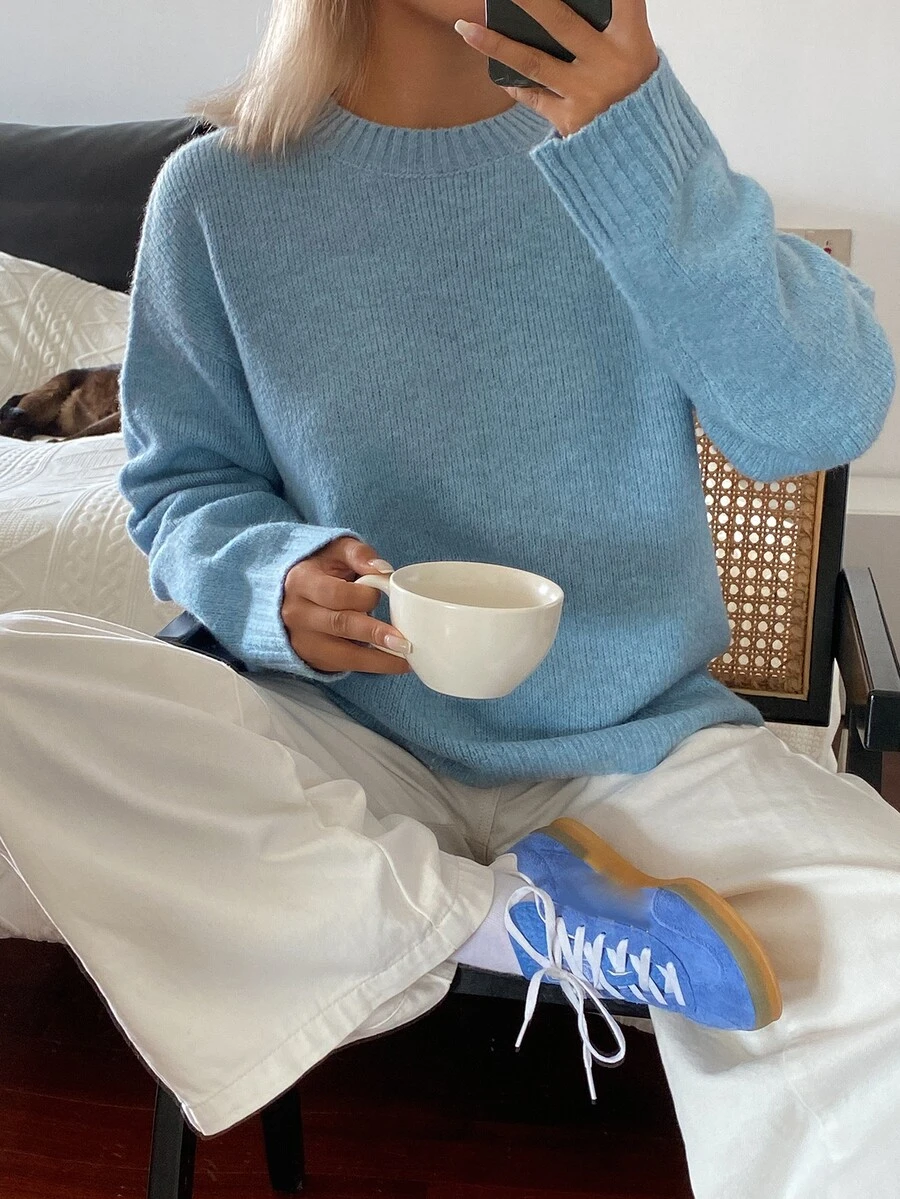 DAZY Sweater Rajut Wanita Warna Polos Longgar Leher Bulat Lengan Panjang Elegan Kasual untuk Liburan Musim Semi dan Gugur - Biru - View 1