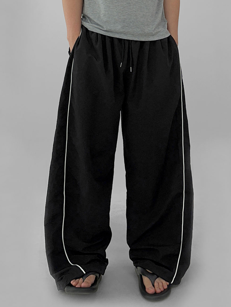 DAZY Spring/Autumn Black Woven Fabric Wide Leg Pants With Silver Drawstring Side Seams, Pleated Design, Loose Fit, Elastic Waist, Street Style For Men - Black - View 2