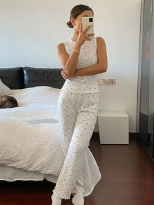 Livesso 女款碎花無袖修身背心上衣與直筒長款睡褲 2 件套秋季睡衣 - 米色 - 查看 5