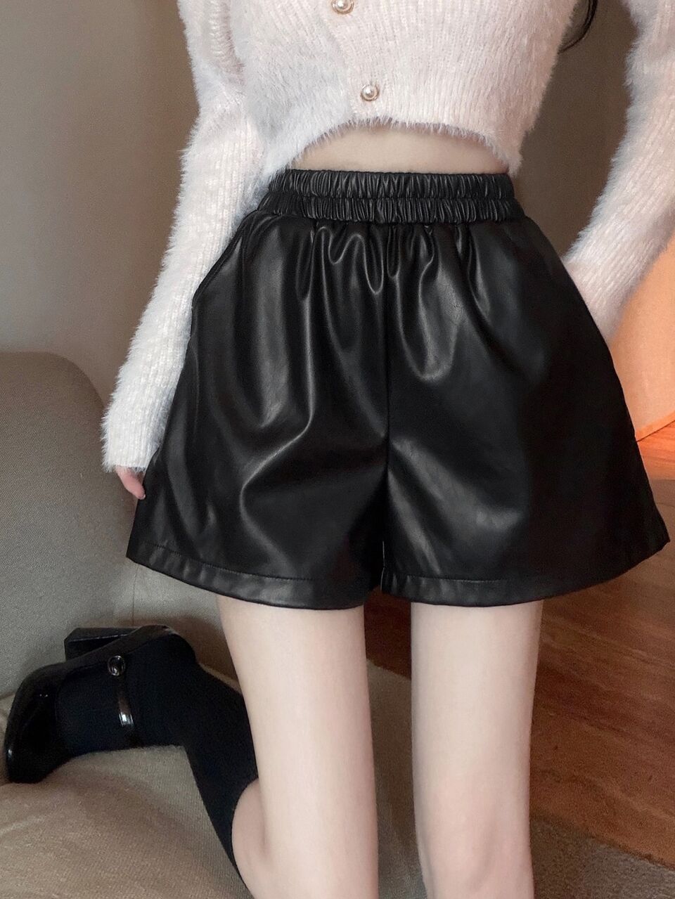 Women's Solid Color Elastic Waist PU Leather Loose Shorts Summer Halloween Night Going Out Black Grunge Punk