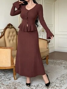 DAZY Women's Elegant Commute Solid Color Bell Sleeve Top And Skirt 2 Pieces Set Fall - Burgundy - View 6