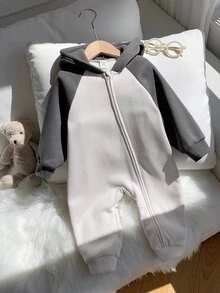 SHEIN 男嬰拼色針織柔軟連帽落肩長袖連身衣 秋冬返校服飾 - 彩色 - 查看 7