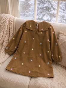 SHEIN 女童燈芯絨花卉刺繡可愛領長袖洋裝 春秋款 感恩節 母女套裝 小新娘 棕色仙女公主風 - 咖啡棕 - 查看 3