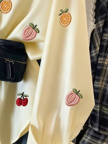 SHEIN 少女水果圖案長袖單排扣休閒襯衫，休閒、寬鬆、度假、返校、秋冬穿搭、水果、復古 - 彩色 - 查看 4