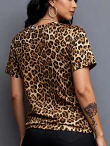 Rovax New Fashion Women's T-Shirt Retro Leopard Print Casual Street Style, Animal Pattern Short-Sleeve T-Shirt - Multicolor - View 4