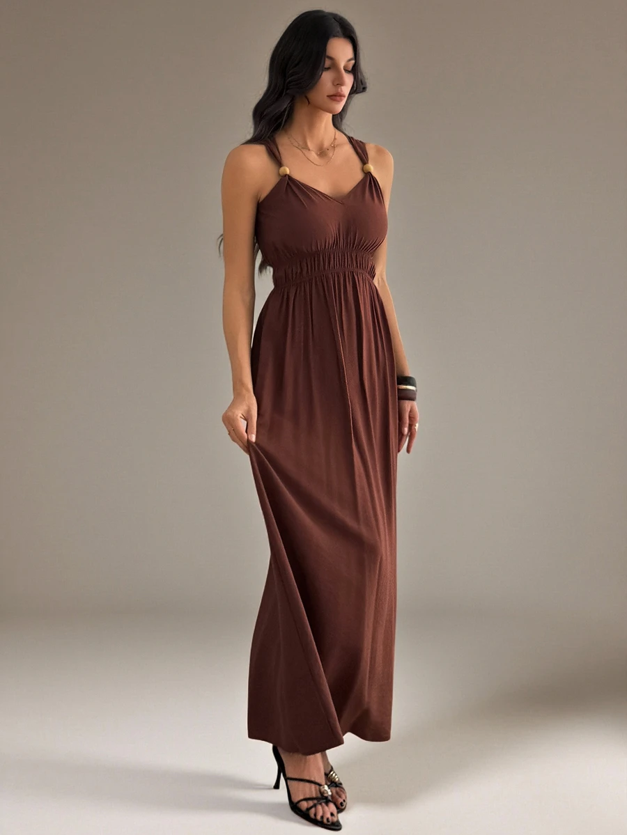 SHEIN Tall Gaun Tanpa Lengan Elegan Wanita Warna Polos dengan Detail Kerut di Pinggang - Coklat - View 1