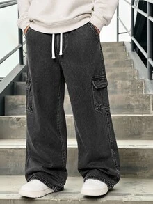 SHEIN Vacaura 青少年男孩工裝直筒褲，四季新款休閒極簡百搭款，大側邊工裝口袋，白色抽繩鬆緊腰，街頭風黑灰色水洗工裝寬腿牛仔直筒褲，可搭配衛衣、T恤、運動鞋，適合日常穿著與度假 - 黑色 - 查看 3