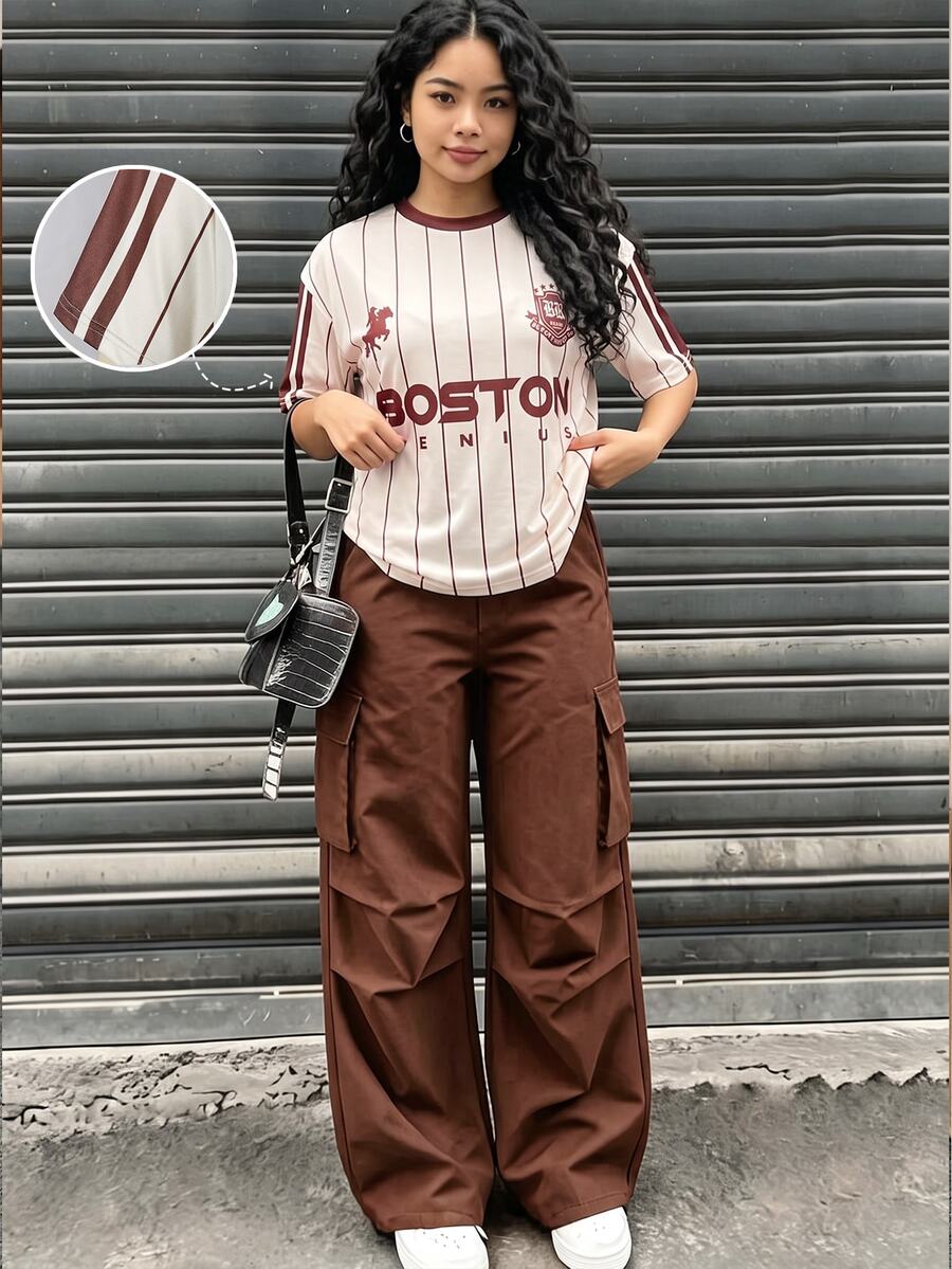 SHEIN 青少年女孩休閒街頭戶外校園通勤時尚圓領落肩短袖數位印花T恤,搭配中腰鬆緊腰口袋工裝長褲,百搭返校穿搭,適春夏季秋 - 棕色 - 查看 1