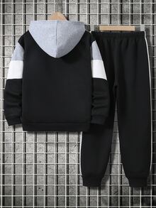 SHEIN 2件組兒童青少年男孩休閒運動拼色連帽外套與黑色長褲套裝，適合秋冬、學校、家庭聚會、開學季、運動、秋季穿搭、冬季穿搭、生日派對 - 黑色 - 查看 3