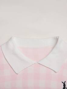 SHEIN Tween女孩 Ikids 粉色可愛刺繡馬標誌彼得潘領格紋毛衣 + 針織裙 2件套，青少年女孩長袖V領套頭衫，休閒優雅風 秋冬款 - 粉色 - 查看 2