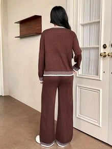 SHEIN PETITE 女款純色圓領長袖毛衣與長褲休閒正裝套裝，秋冬季 - 棕色 - 查看 2