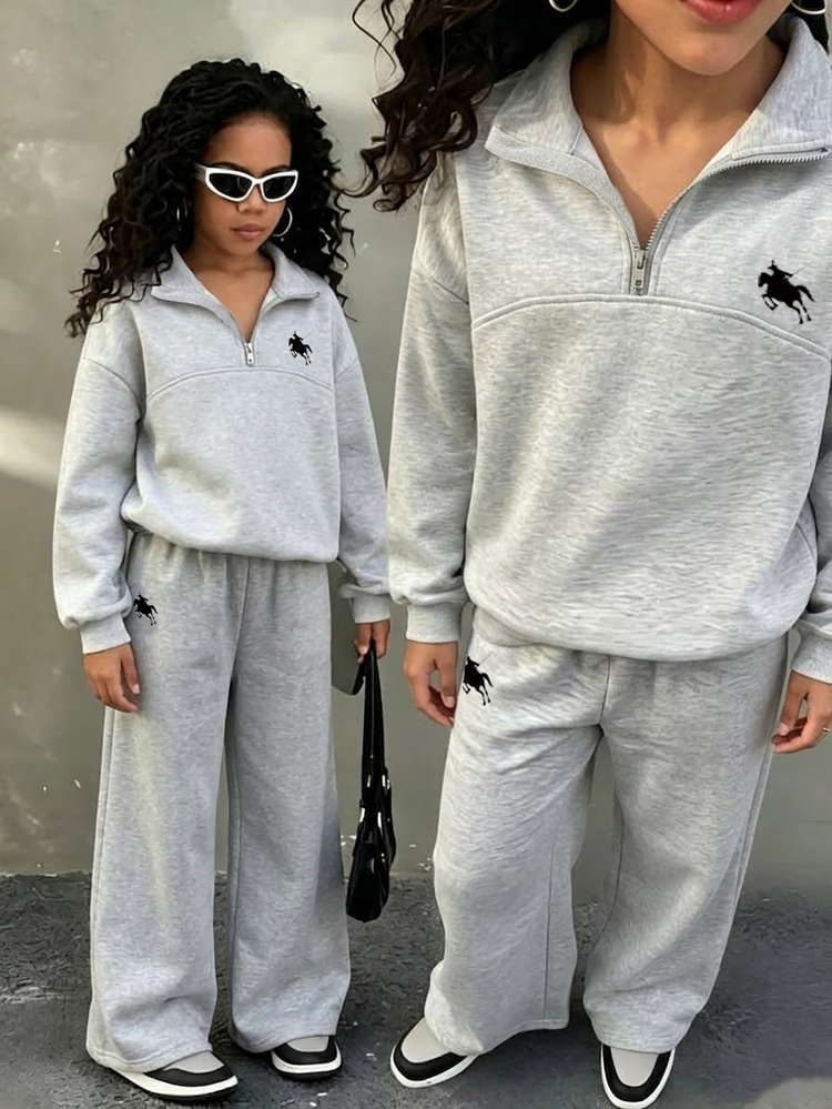 SHEIN 2-In-1 Girls Set: Embroidered Horse Half-Zip Top & Elastic Straight Pants, Hoodie, Fall Outfits, Fall Daily Wear - Grey - View 1