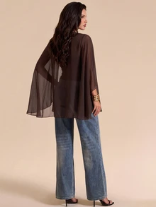 Bluhae Dam crop top med en axel, mesh, omlott V-ringning, fladdermusärmar, transparenta ärmar och rynkad midja - Kaffebrun - Visa 2