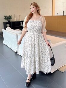 Bijouette Zanying 櫻花季末班車限量版大尺碼黑色碎花抓皺細肩帶洋裝，寬鬆A字大裙襬剪裁，黑色配白色小碎花，方領抓皺上身＋多層荷葉邊裙襬，修飾腹部、臀部與大腿，適合梨形與蘋果型身材，全尺碼友善不緊身，初夏雪紡面料，日系溫柔風，適合通勤、約會、旅行與賞花，黃金週逛店穿搭，大尺碼女款顯瘦碎花長洋裝（可搭配蕾絲內搭） - 藍白色 - 查看 6