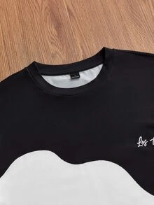 SWAVVY 男士夏季休閒寬鬆版型短袖圓領黑色T恤，正反面圖案印花 - 黑與白 - 查看 3