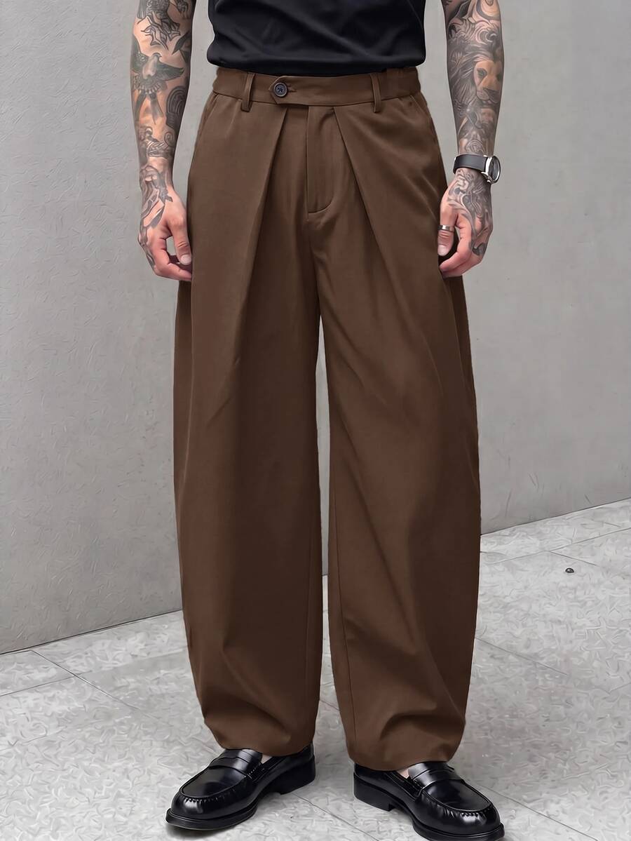 Manfinity RebelGame Men's Dark Brown High-Waisted Pleated Wide-Leg Trousers With Clean Front Drape. Structured Flowing Silhouette In Mid-Weight Suiting Blend. Autumn - Brown - View 1