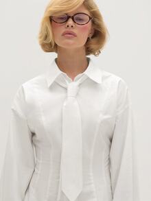 MUSEYN White Tie Detail Tailored Button Shirt Elegant Sophisticated Office Work Fall New Season Capsule Wardrobe - White - View 4
