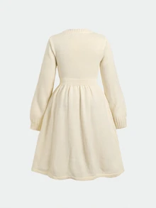 SHEIN 兒童青少年女孩秋冬休閒時尚法式風格百搭針織玫瑰花提花3D紋理長袖套頭洋裝 - 杏色 - 查看 2