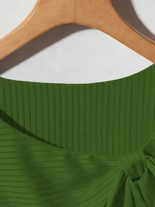 GlowEve Women's Solid Color Bow Decor Short Sleeve Button Design Casual T-Shirt - Green - View 5