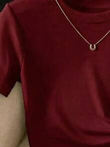 GlowEve Women's Casual Everyday Travel Commute Solid Color Short Sleeve Asymmetrical Hem Ruched Fitted T-Shirt, Summer Burgundy Red - Red - View 5