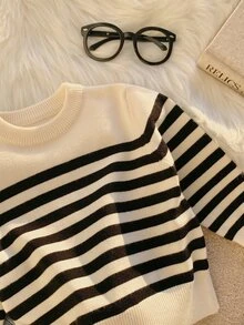 SHEIN 中性嬰兒男/女童、幼兒秋冬加厚休閒可愛黑白條紋圓領針織毛衣、嬰兒毛衣、抓絨、加厚 - 黑與白 - 查看 8