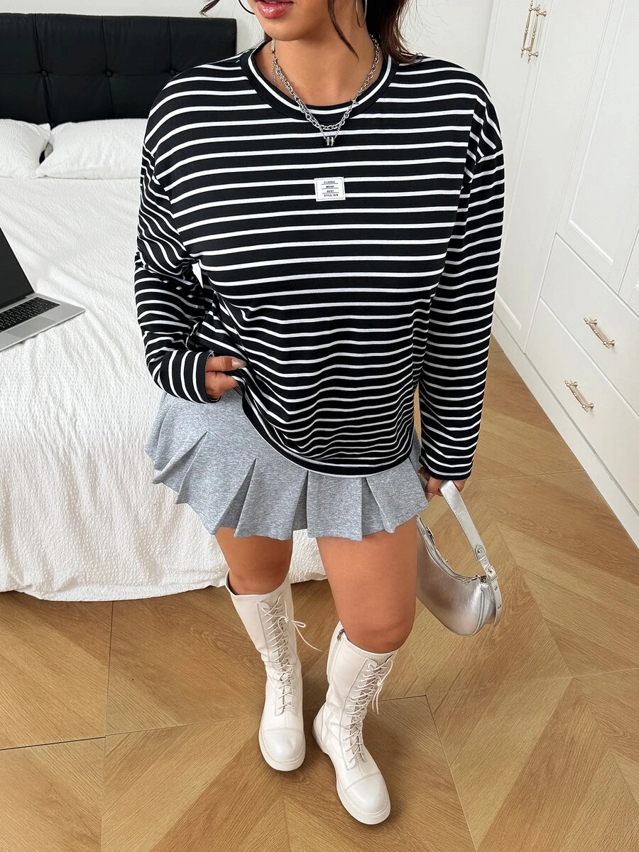 SHEIN EZwear 大尺碼對比條紋印花落肩拼接細節T恤 - 黑與白 - 查看 1