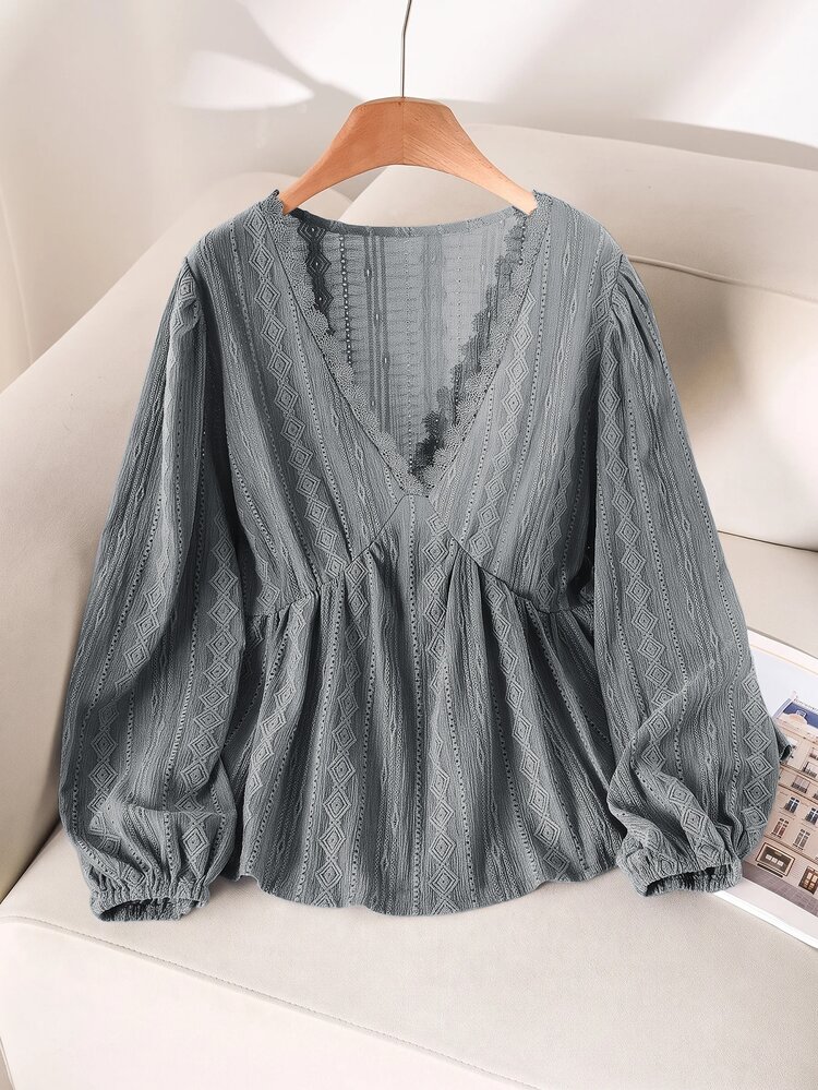 CosyJoli Women's Plus Size V-Neck Long Sleeve Cinched Waist Textured Grey Long Sleeve T-Shirt, Casual Versatile Everyday Wear Fall - Grey - View 6