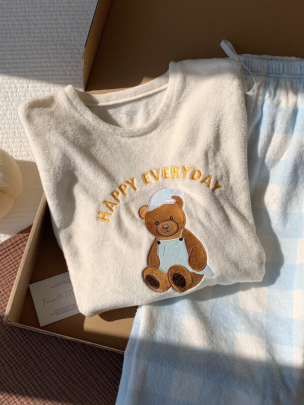 Comfortcana レディース かわいいクマ刺繍 長袖 快適Tシャツ、多用途