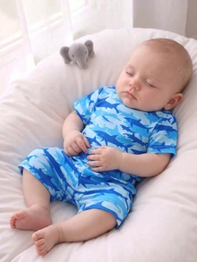 [Random 5pcs/1pc]Blue-Toned Playful Pattern All-Over Print, Baby Boy Spring/Summer Tight Pajama Set, Round Neck Short Sleeve Shorts, Dinosaur Shark Pattern, Astronaut Pattern, Comfortable Soft Skin-Friendly Fabric, Spring/Summer Multi-Piece Set Suitable For Beach Travel And Home Wear, Blue Green Clear Summer Pajama Set, Skin-Friendly Soft High Elastic Fabric Suitable For Activities - Multicolor - View 5