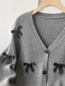 SHEIN 青少年女孩開襟針織外套 秋冬灰色蝴蝶結裝飾 休閒寬鬆落肩長袖毛衣開襟衫 英倫學院風毛衣夾克 - 深灰色 - 查看 5
