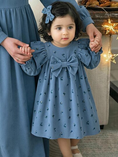 SHEIN Kids Baby Girl Corduroy Floral Casual Long Sleeve Bowknot Dress, Comfortable Versatile Fashion Daily Cute Pattern Minimalist Style Basic, Suitable For Indoor, Outdoor, Daily, Sports, Play, Party, Photo, Holiday