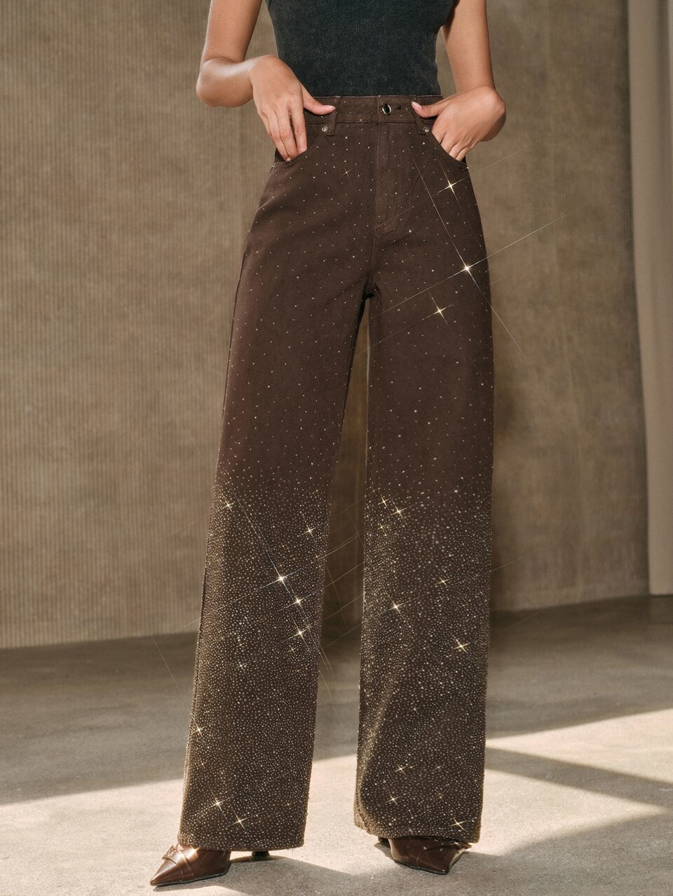 Anewsta Fashion Rhinestone Brown Straight Leg Jeans