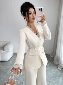 Elenzga Setelan Jas Blazer Berikat dengan Hiasan Renda dan Celana Panjang Lebar - Aprikot - View 1