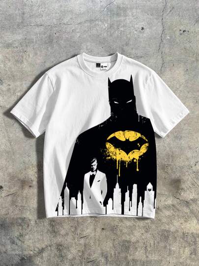 BATMAN X SHEIN Manfinity EMRG تي شيرت رجالي كاجوال بياقة دائرية وأكمام قصيرة مع رسمة خفاش متقطر