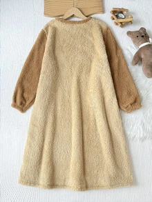 SHEIN 青少年女孩毛絨法蘭絨可愛時尚休閒極簡風貼布繡花洋裝 秋冬套裝 - 棕色 - 查看 3