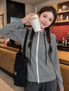 Comfortcana Women's Black And White Mint Green Navy Blue Striped Back To School College Style Casual Sweatshirt Autumn - Black and White - View 2